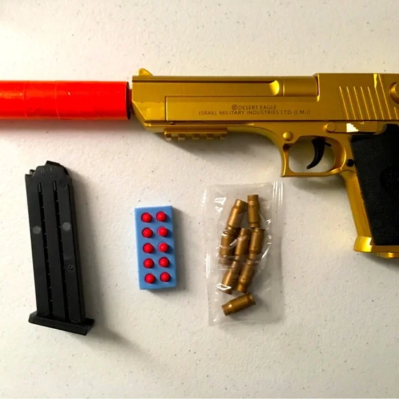 Toy Gun 🎯🔫Soft Bullets Shell With Magazine  GOLD Desert Eagle 50cal - Picture 5 of 11